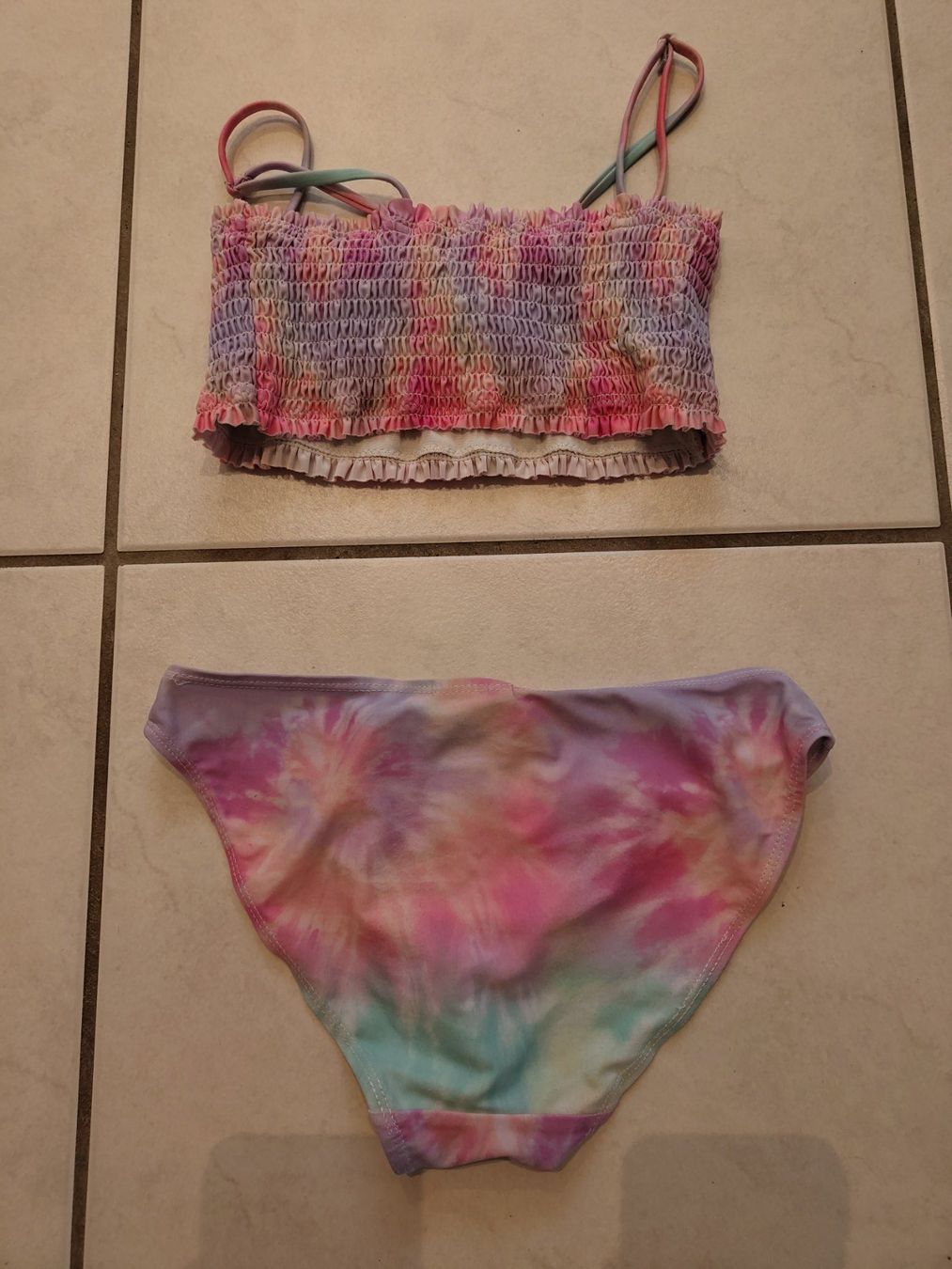 Only Badekleider & Bikinis: Bikini 134/140 – Gebraucht aus Neerach von stens 1