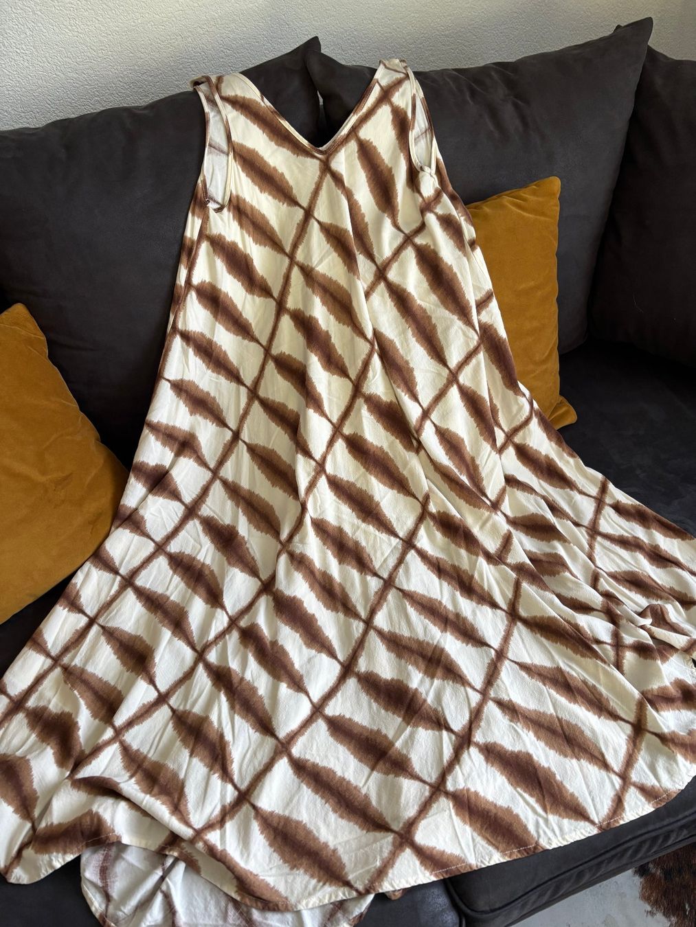 Kleider: MANUKA Kleid neuwertig – Neu (gemäss Beschreibung) aus Merishausen von yourdream 5