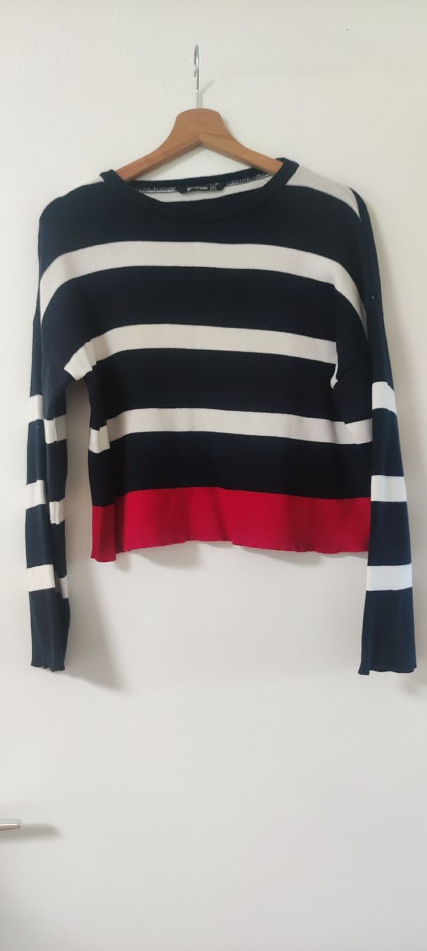 Maglioni & Felpe: Gestreifter Pullover von Stradivarius  stylischer Retro look – Usato da Rüti ZH venduto da Happynong 2