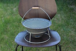 Gusseiserne Feuerschale tragbarer Grillkocher Holzkohleofen