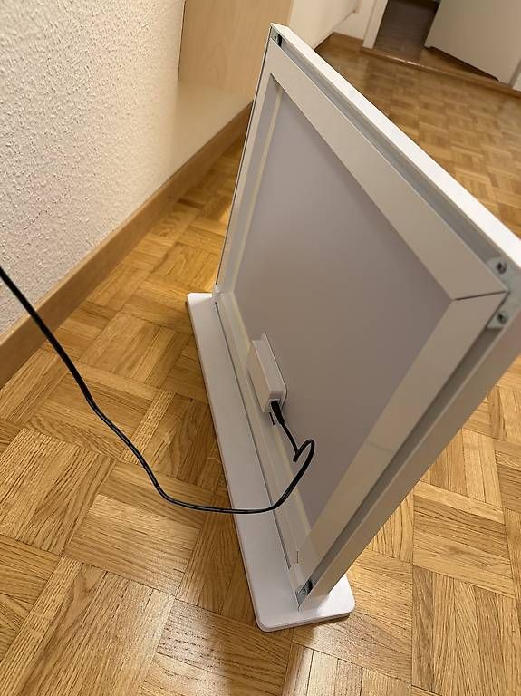Spiegel: Miroir de maquillage à Led – Gebraucht aus Les Avanchets von VV_75 4