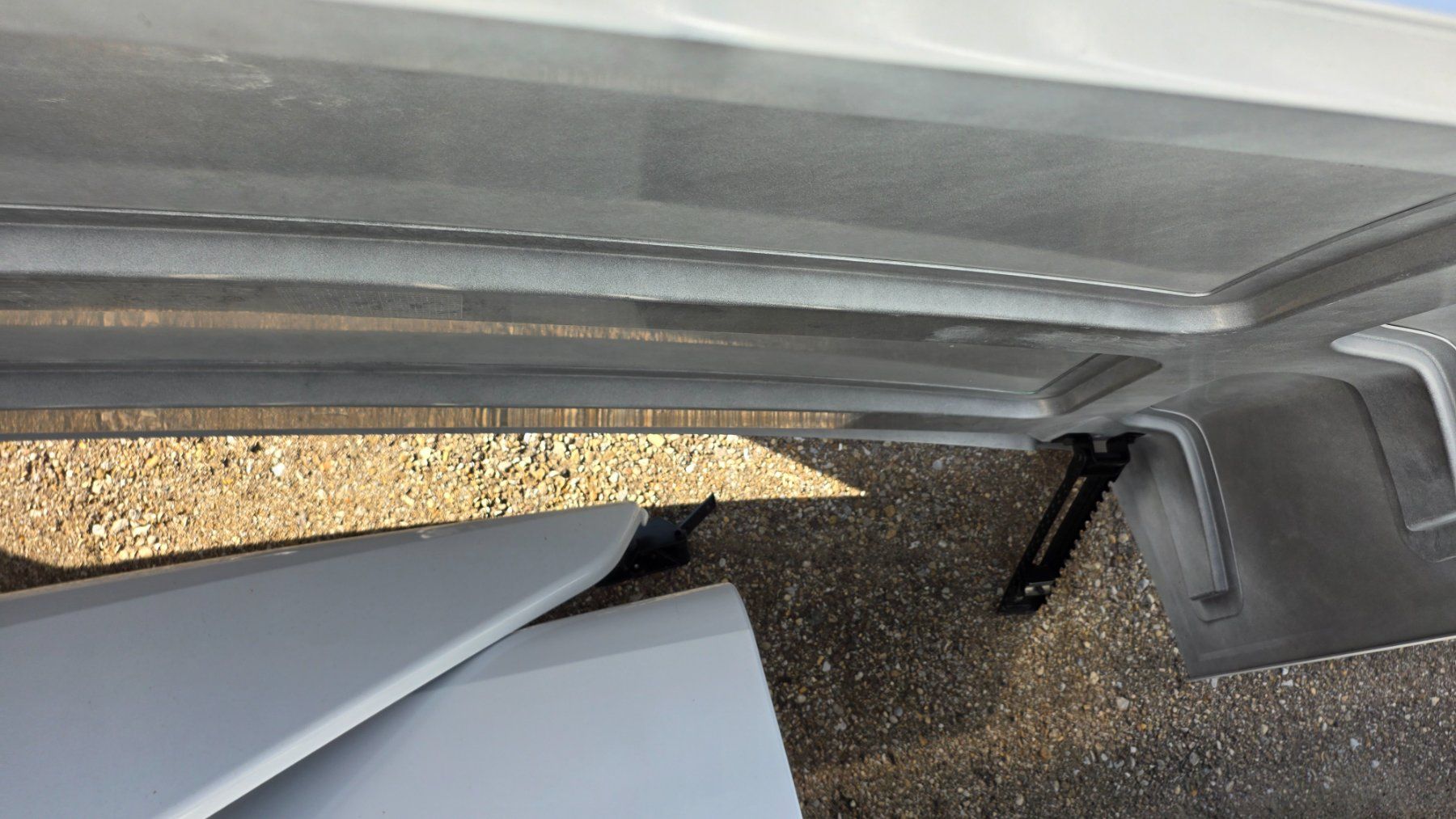 Toutes les pièces détachées: Dachspoiler Lastwagen – Neuf (Voir description) à Nesslau par Altherr12 1