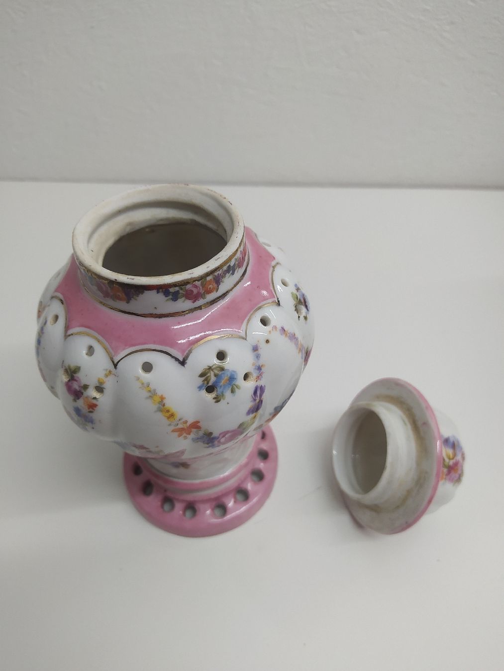 Tutte le decorazioni: Vintage Dekorativer Duftspender mit Deckel 18 cm – Usato da Möhlin venduto da mik_h72m 3