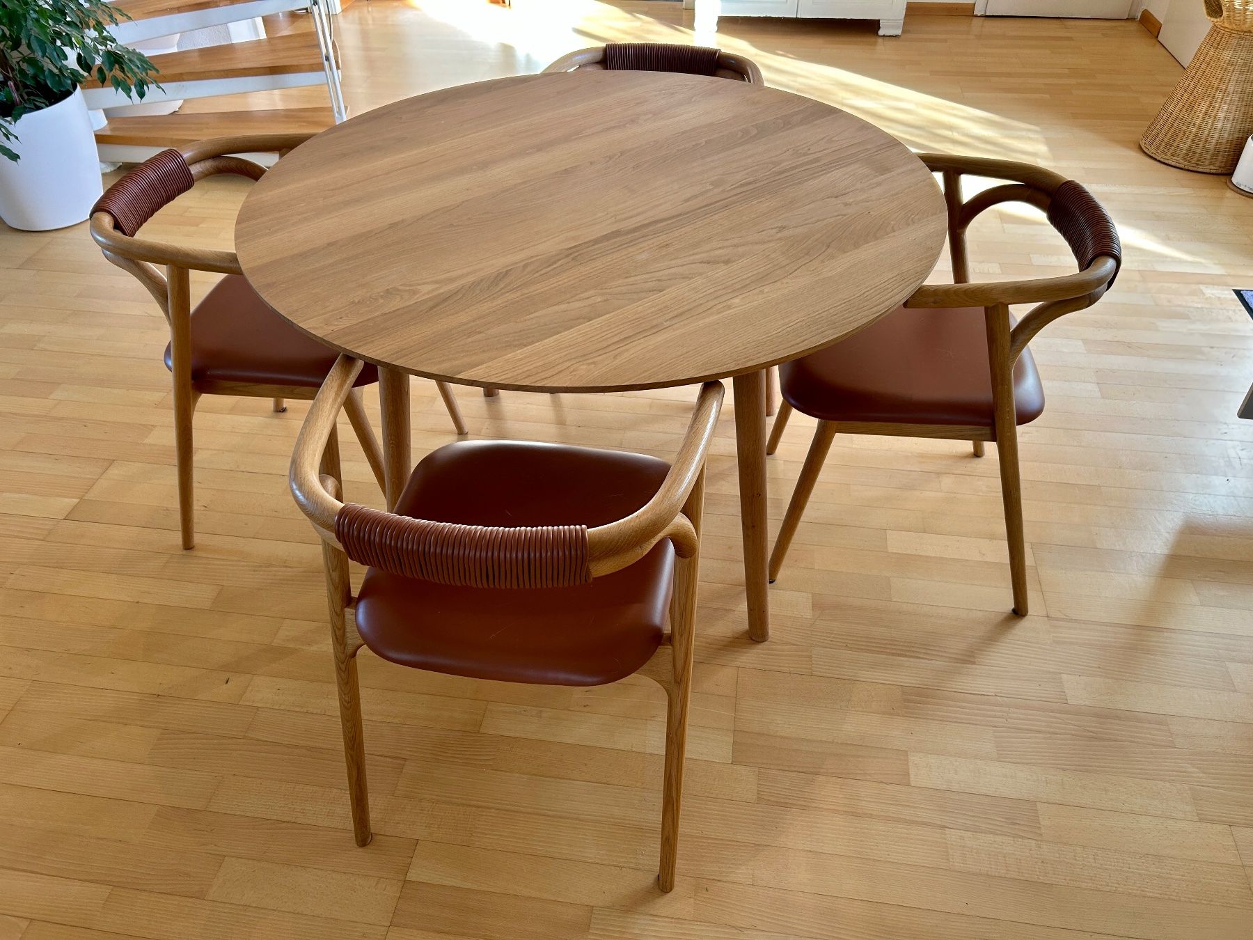 &Tradition Tische: &Tradition In Between SK4 Solid Oiled Oak Dining Table 120cm – Gebraucht aus Rheinfelden von lit_b27n 6