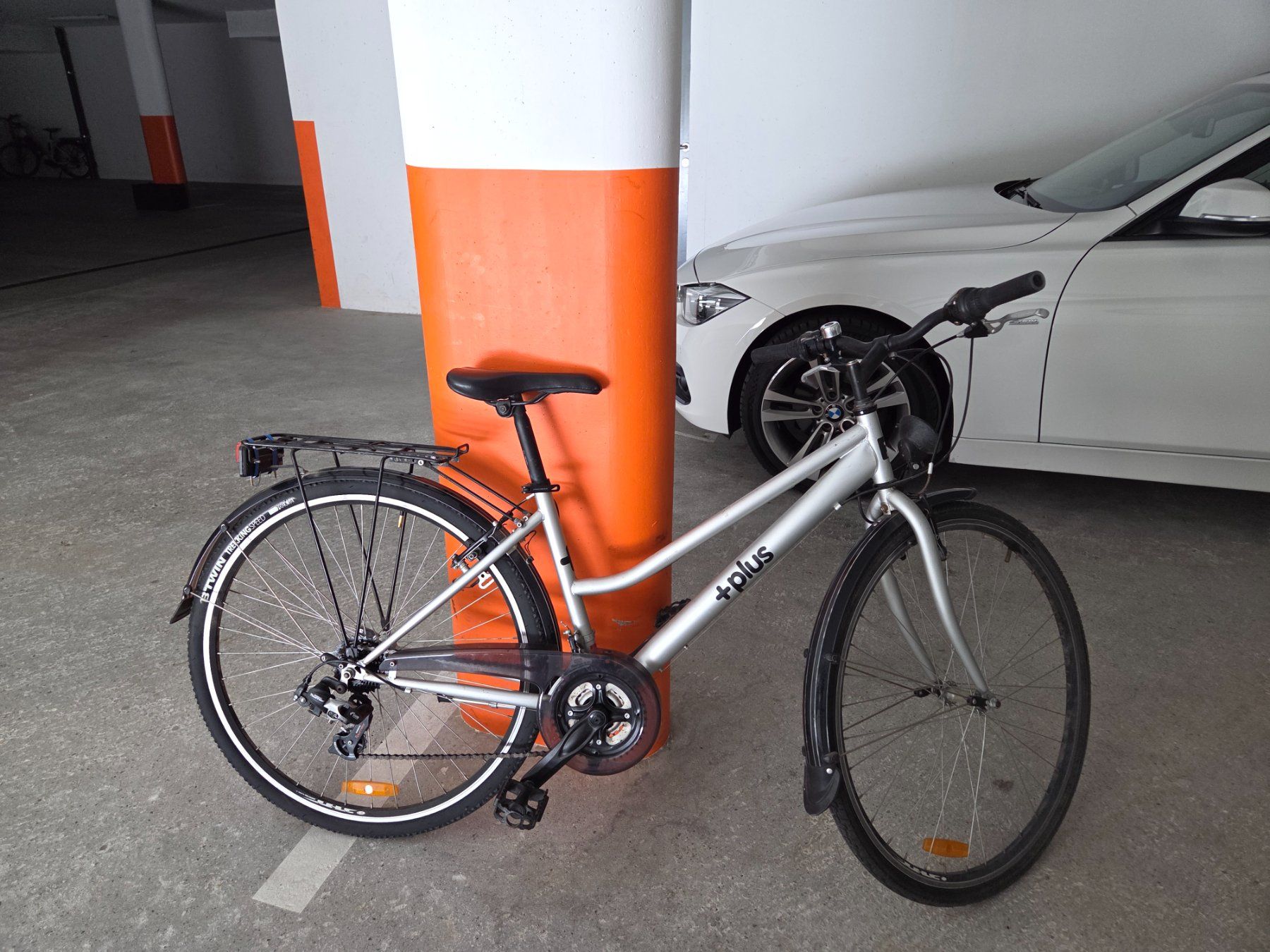 Biciclette: Vélo de ville marque "plus" – Usato da Ecublens VD venduto da but_flq7 6