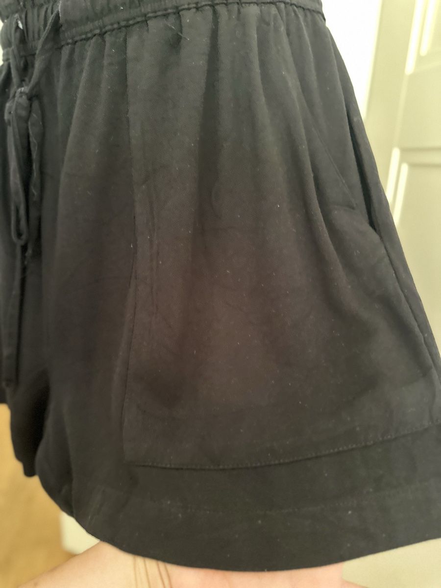 Pantaloni: Black Shorts – Usato da Erlinsbach SO venduto da dikaan 5