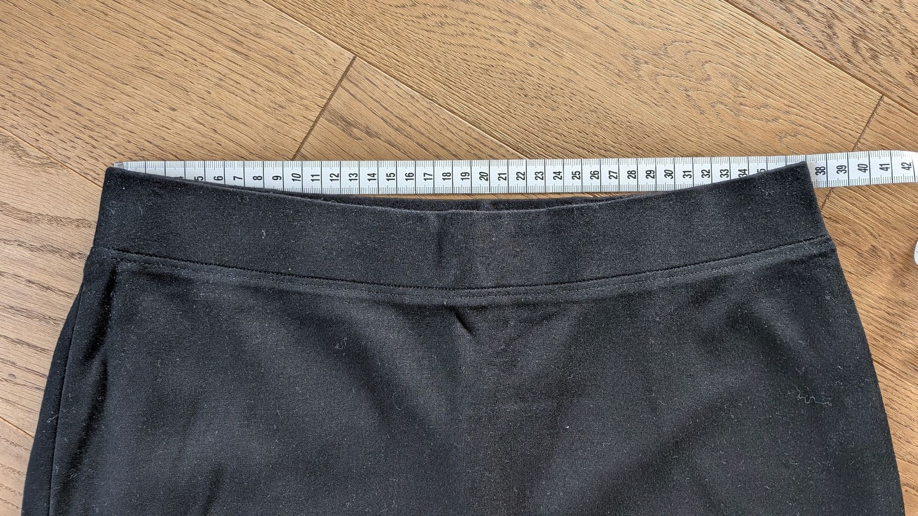 Marc Cain Röcke: Marc Cain Rock schwarz Gr. 38 – Gebraucht aus Zürich von broedl 2
