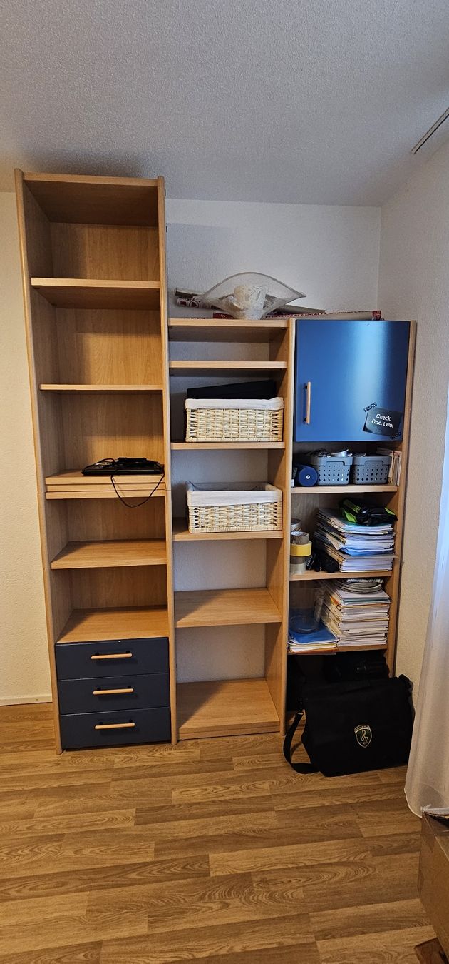 Scaffali: Büro Regal – Usato da Gipf-Oberfrick venduto da Stefania02-91