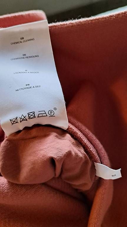 Cappotti: Rosa Wollmantel von Closed – Usato da Lützelflüh-Goldb venduto da tomwunderlich 2