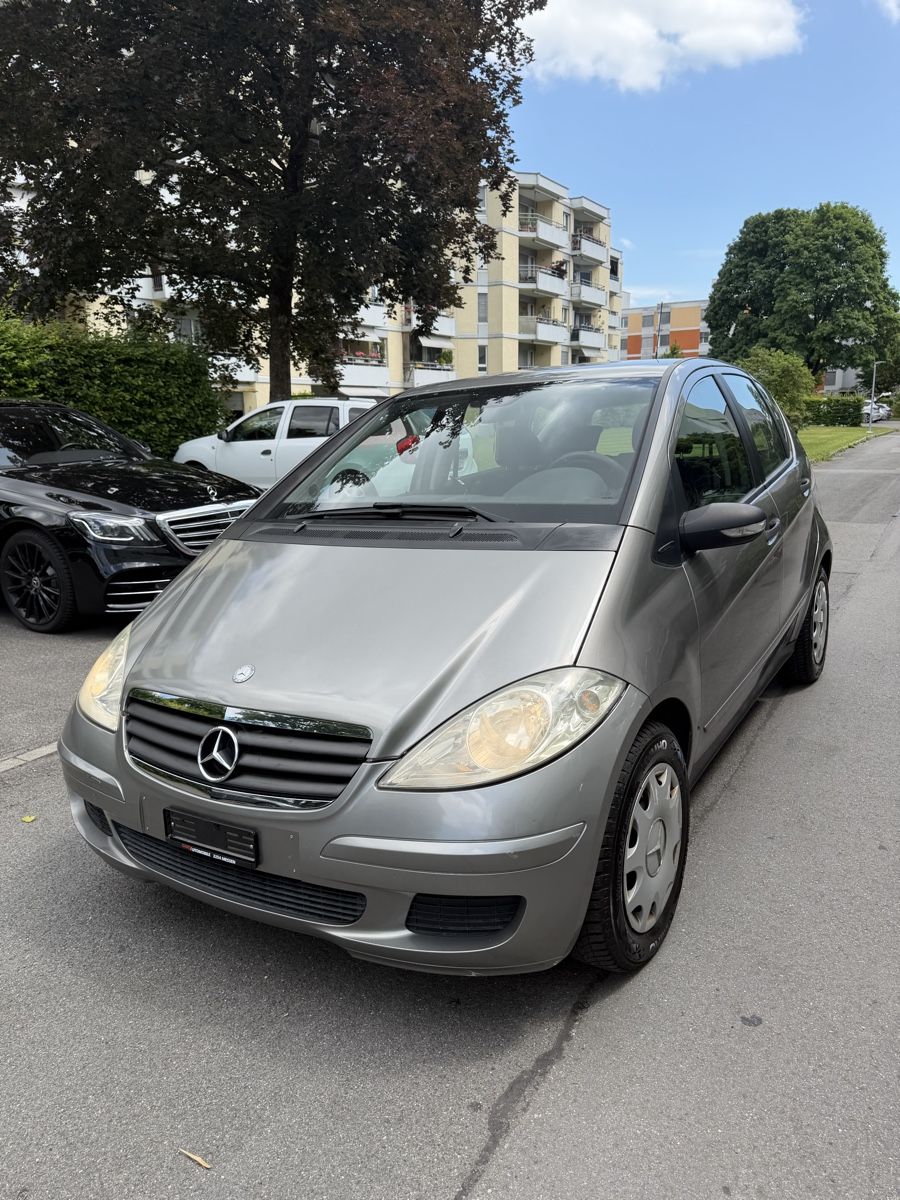 Mercedes-Benz Automobili: Mercedes A170 mit MFK – Usato da Thun venduto da illysh 3