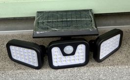 SCHNÄPPCHEN – Solar LED Außenlampe mit Bewegungsmelder – NEU