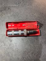 Handschlagschrauber mit Bits im Metallkasten gebraucht