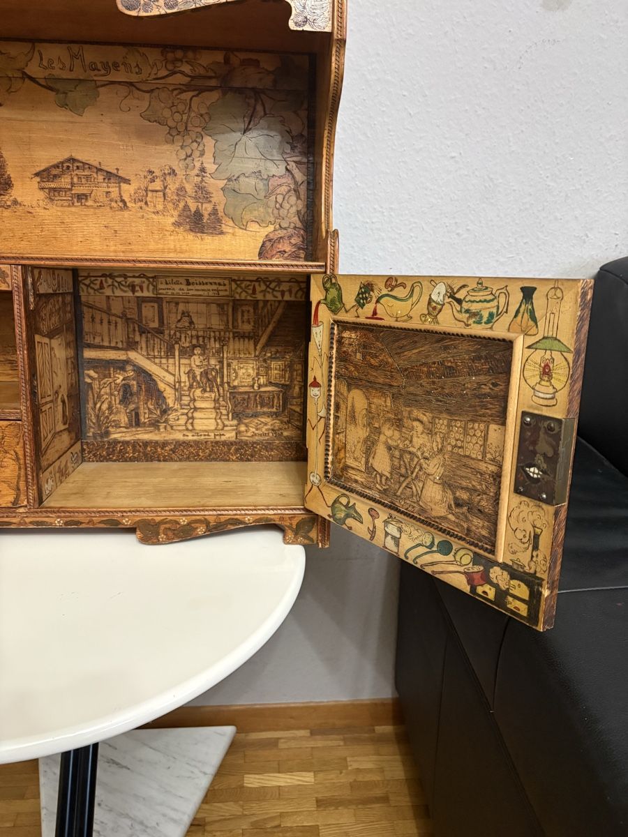Credenze: Rare meuble ancien pyrograver – Usato da petit lancy venduto da FerreiraLuis 6