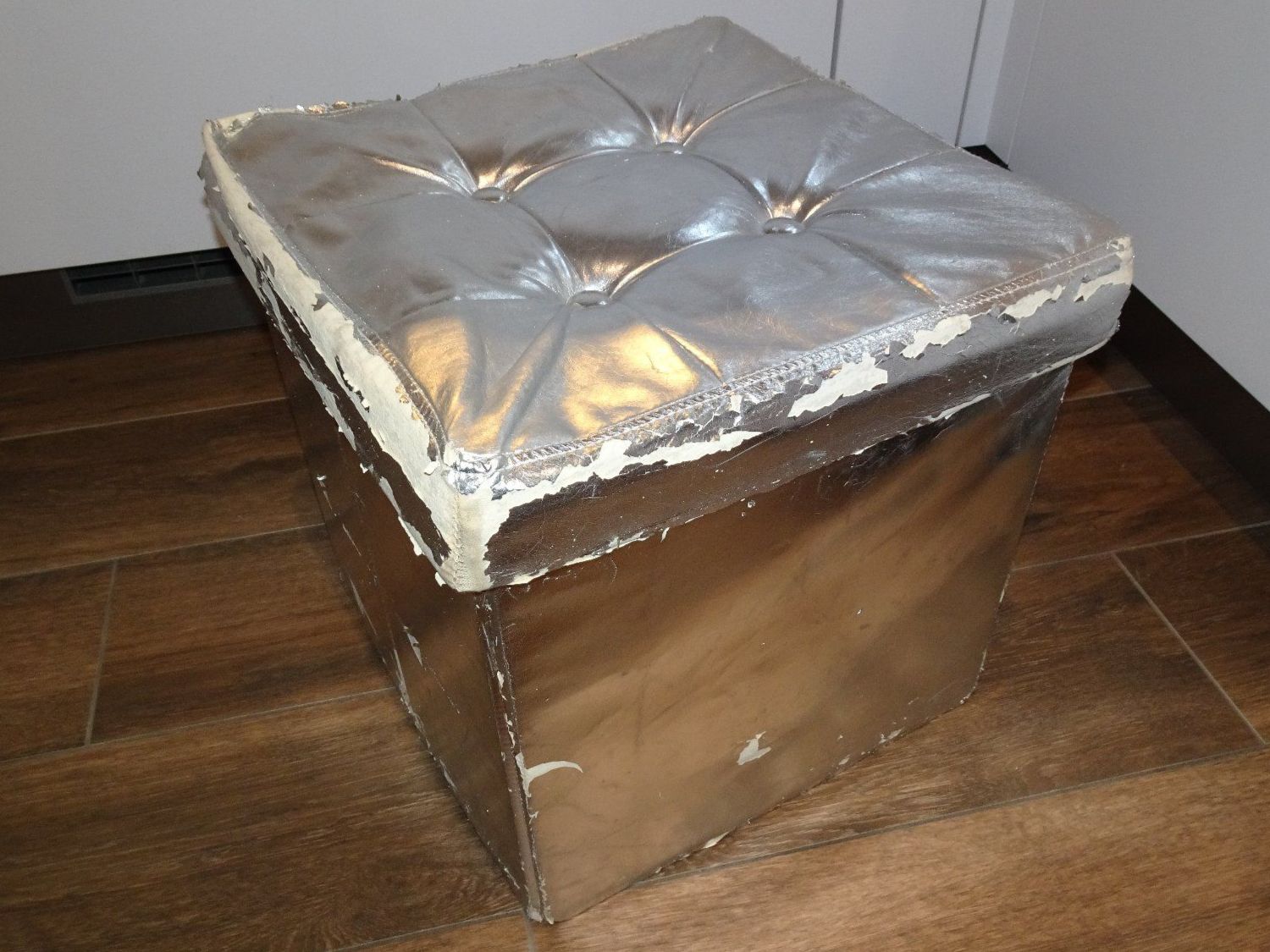 Sgabelli: Cube coffre de rangement – Usato da Satigny venduto da salvatore73