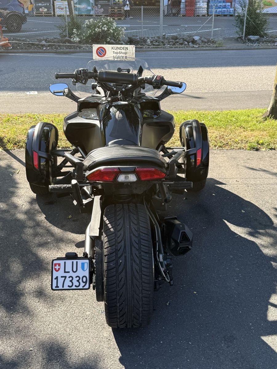 Can-Am A tre ruote: Can Am Spyder F3 – Usato da Emmenbrücke venduto da mur_t7d6 3
