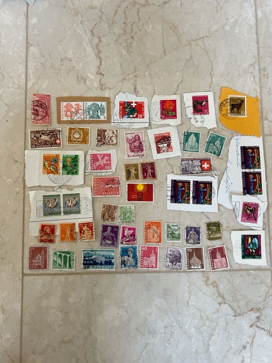 Tutti i francobolli: Briefmarkensammlung – Usato da Emmenbrücke venduto da Stsaesch 2
