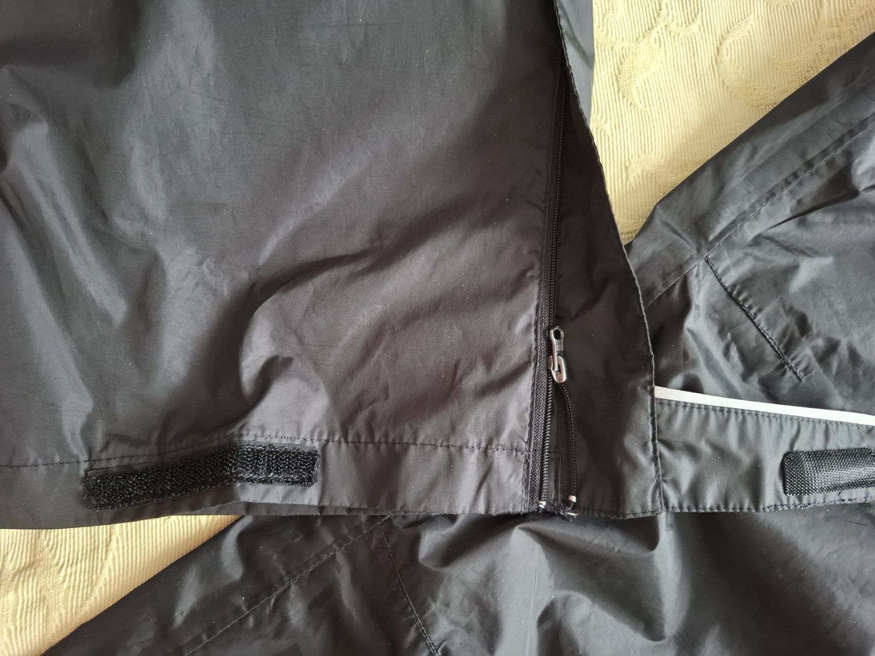 Tchibo Pantaloni: Regen Hose S Schwarz Tchibo – Usato da St.Gallen venduto da LaMiSa 1