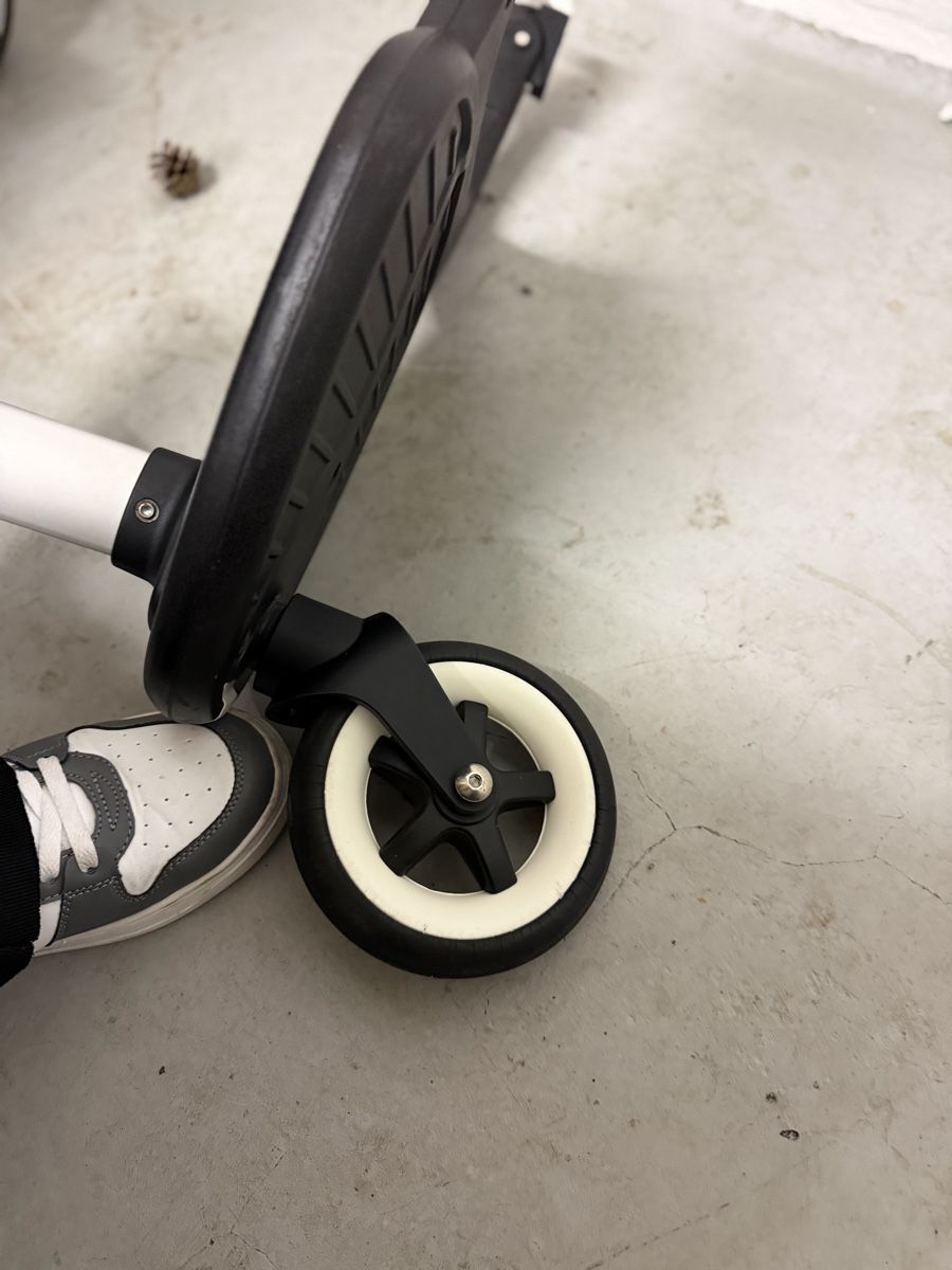 Bugaboo Accessoires pour poussettes: Bugaboo Mitfahrbrett  – Neuf (Voir description) à Unterentfelden par van_m8g7 1