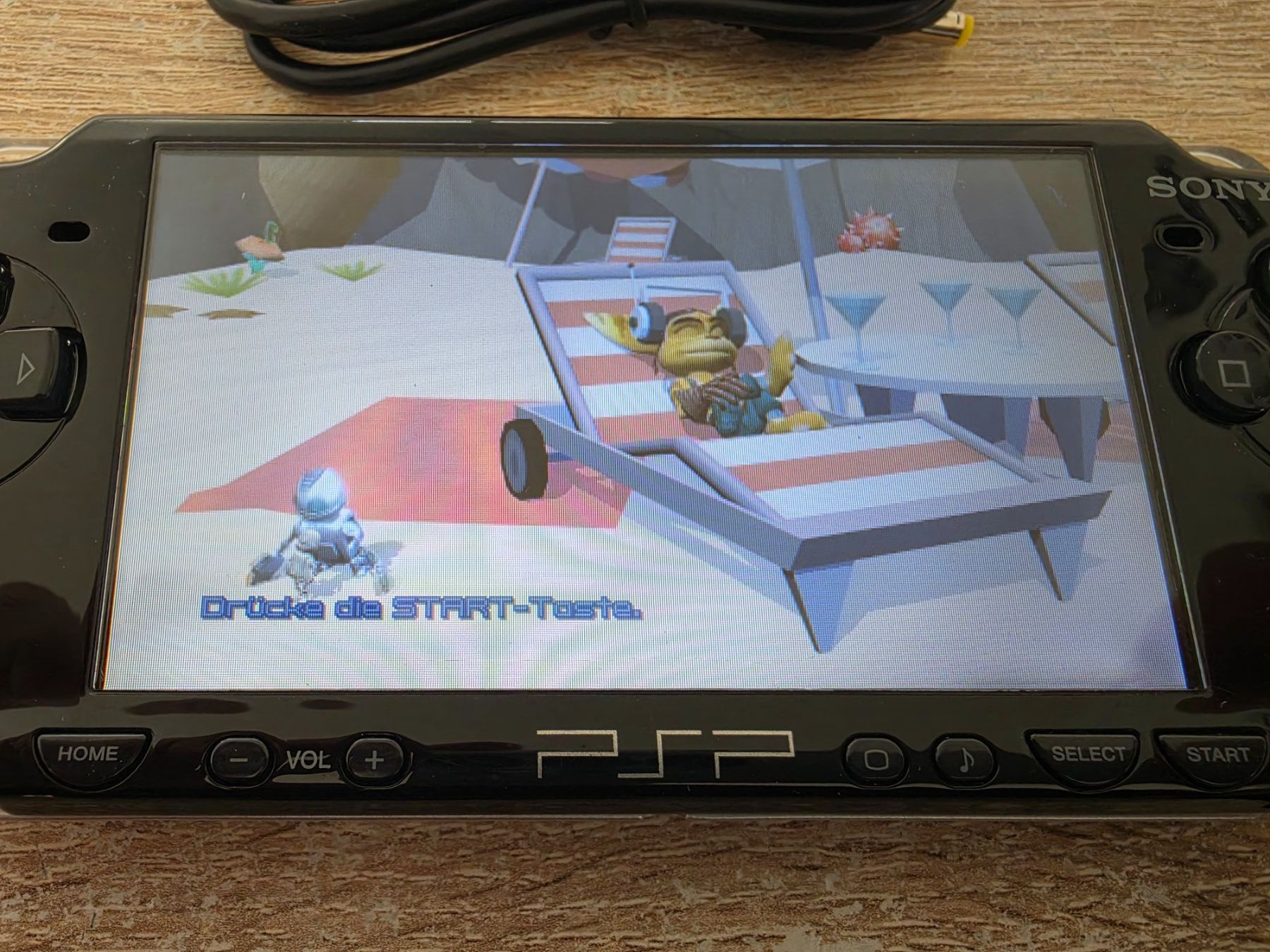 Sony Konsolen: Sony PSP Playstation Portable 2000er Modell – Gebraucht aus Sempach von Knuckles17 1