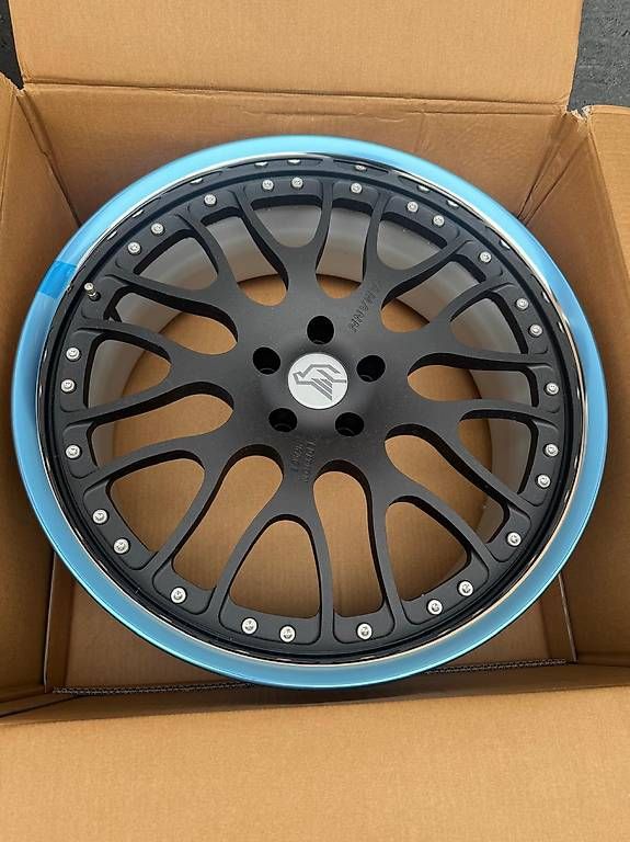 Pneus & Kompletträder: Unique Forged Anodized 21 Radsatz – Gebraucht aus Rapperswil SG von LennoxGmbH 1