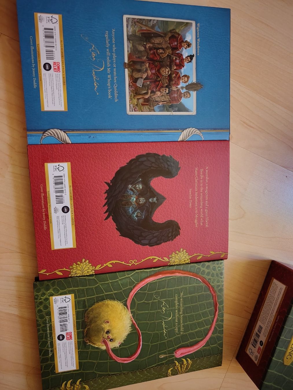 Libri: Hogwarts Library 3 school books – Nuovo (secondo la descrizione) da Burgdorf venduto da achill3s 2