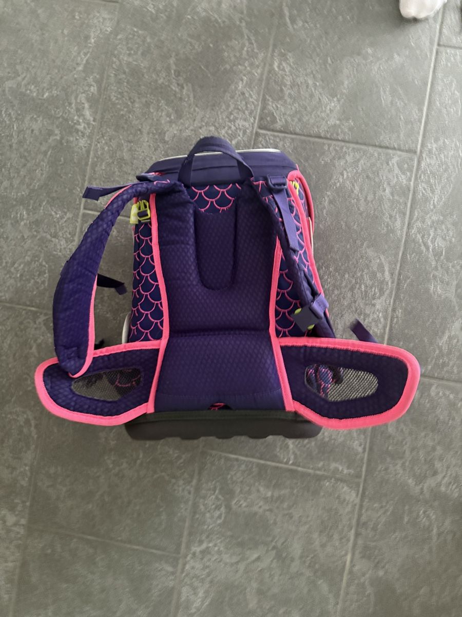 Borse & Zaini: Ergobag Schulranzen Lila/Pink Gut erhalten – Usato da Brunegg venduto da kiki_faca 2