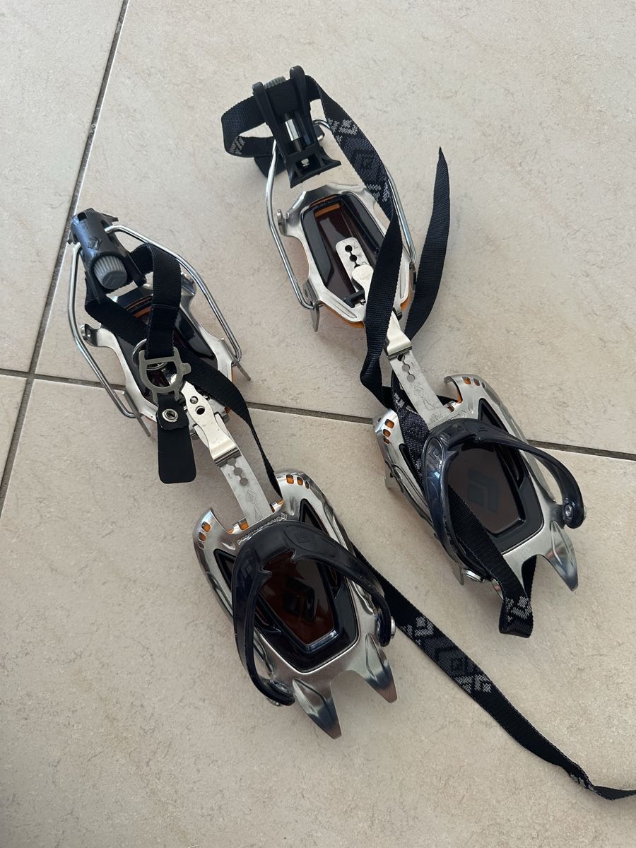Black Diamond Autre équipement outdoor: Crampons Black Diamond orange  – D'occasion à Panex par chchchch01 1