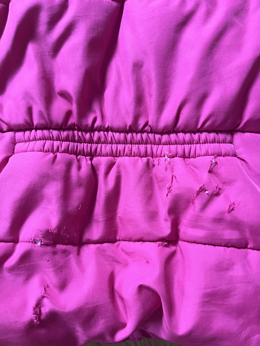 Altro abbigliamento per bambina: Mädchen Weste Gr. 128 mit Kapuze – Usato da Wädenswil venduto da dorodi 2