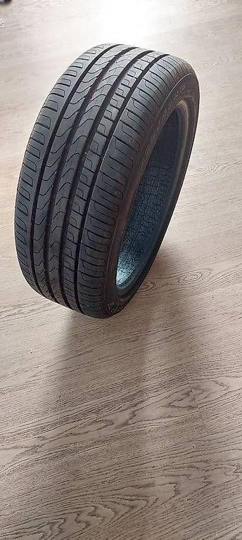 Pirelli Pneus & Roues: Pirelli Sommerreifen – D'occasion à Liebefeld par chrutschtima
