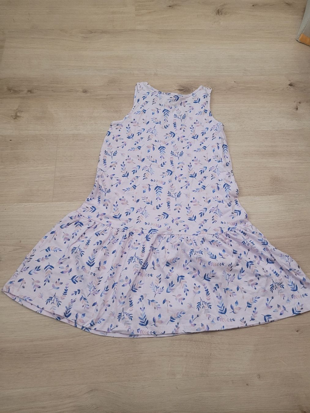 Robes et jupes: Kleid 122/128 – D'occasion à Lupsingen par sta_wgg5 3