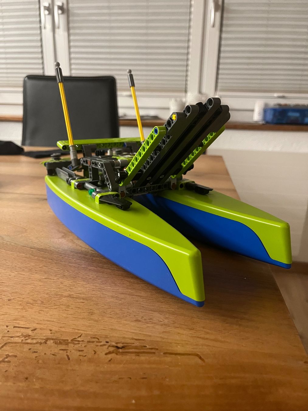Lego Giocattoli: Lego Technic Katamaran – Usato da Aathal-Seegräben venduto da ottihausi 2