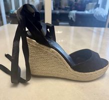 Sommer Keilabsatz Sandalen Schwarz Gr. 40 - Neuwertig