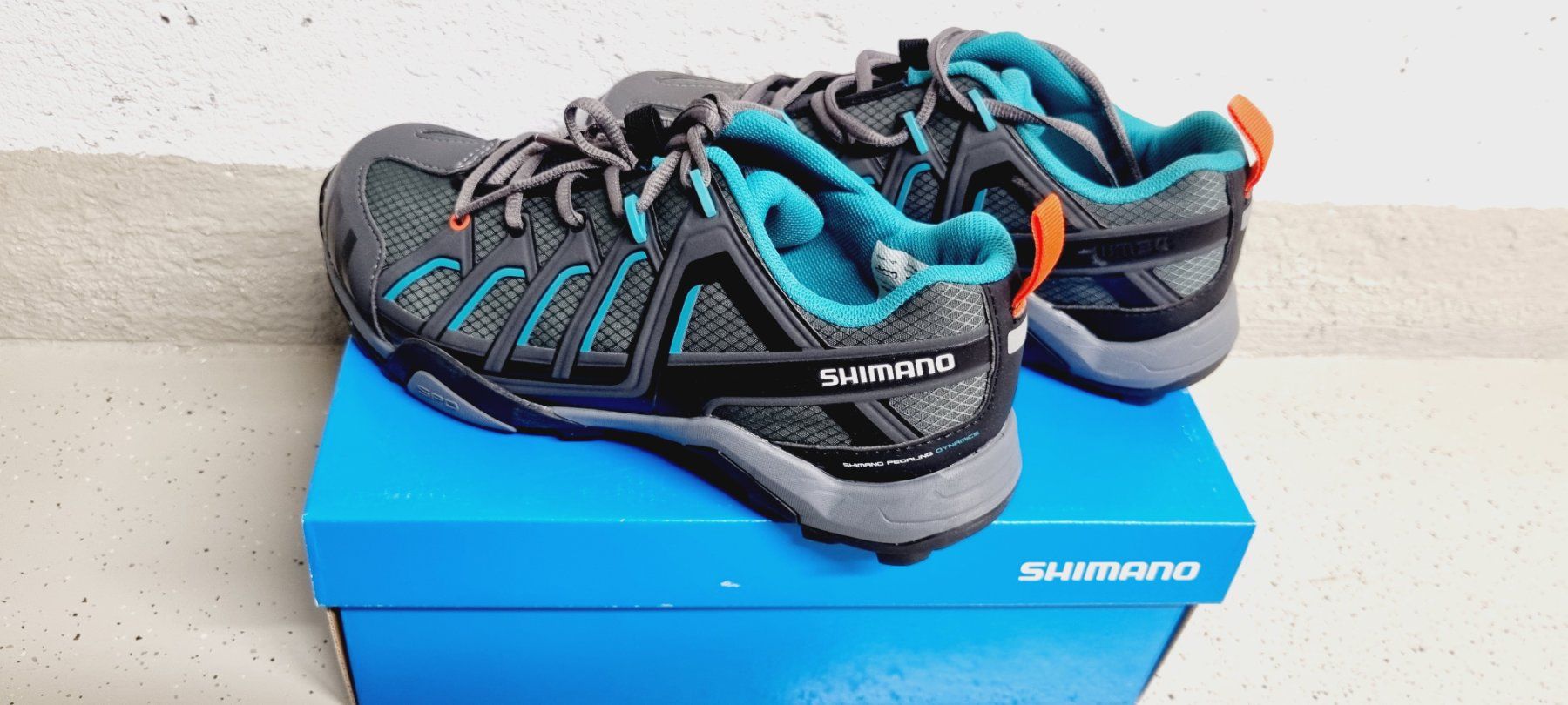 Scarpe da donna: Damen Velo Schuhe grosse 39 – Nuovo e nell'imballaggio originale da Zürich venduto da emi_rp8k 1