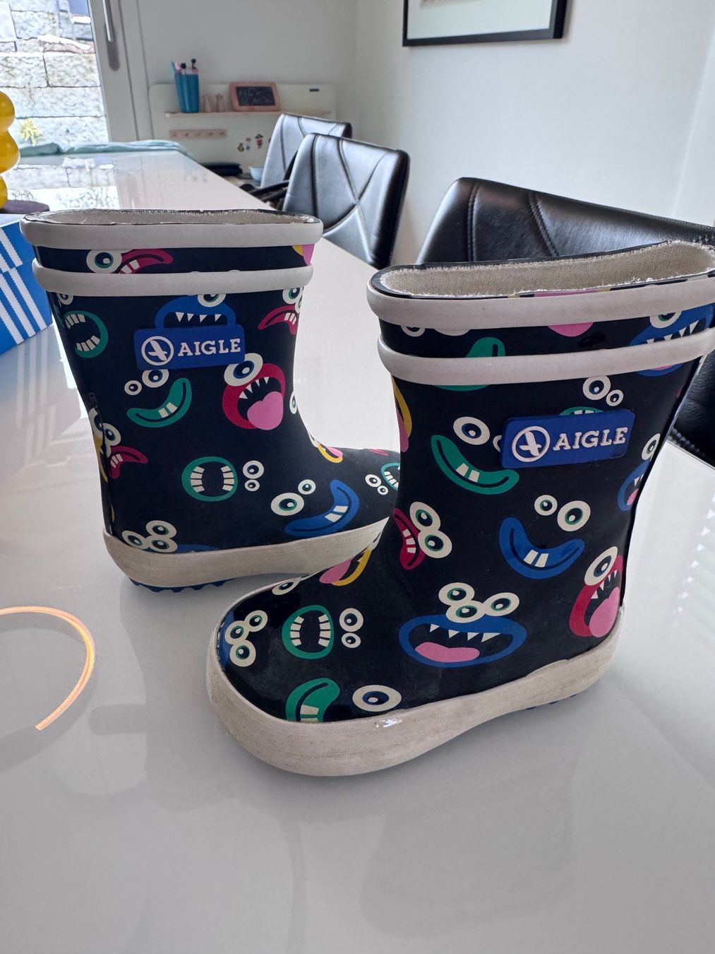 Scarpe per ragazzi: Aigle Gummistiefel Gr. 20 mit Monstern – Usato da Rapperswil BE venduto da NickiEdge 1