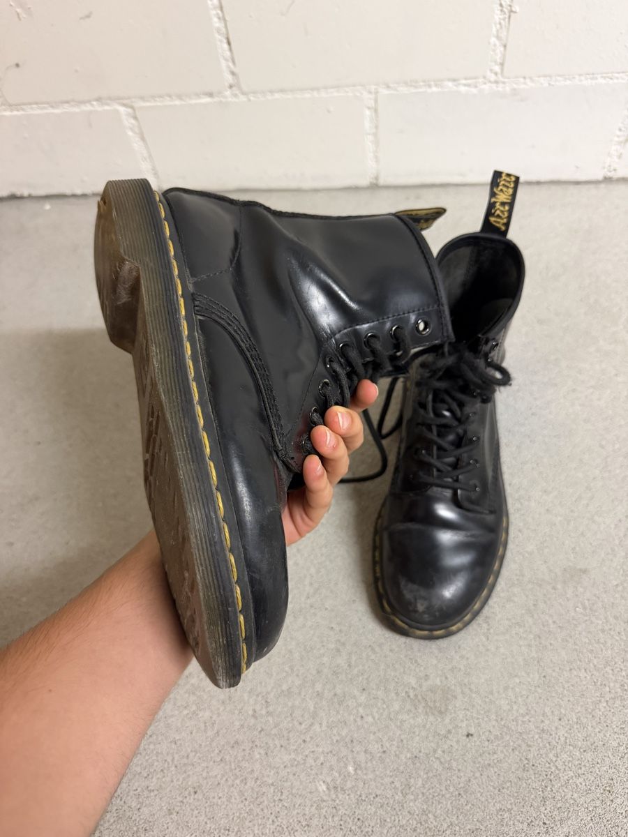 Dr. Martens Damenschuhe: Dr Martens 1460, N37 – Gebraucht aus Zürich von cat_h6nj 5