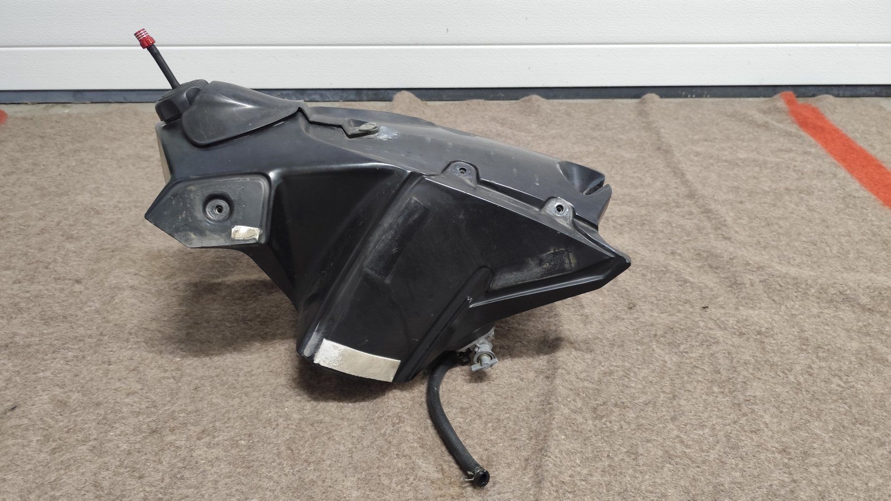 KTM Autres accessoires p. véhicule: KTM 640 SC 2002 Tank – D'occasion à Auw par svenschuler