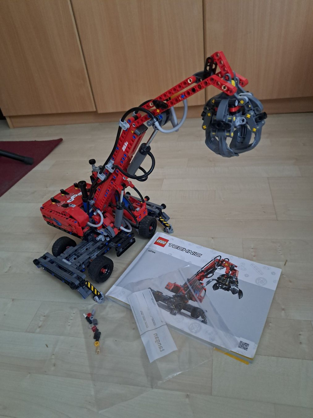 Lego Spielzeuge: Lego Technik Umschlagbagger 42144 – Gebraucht aus Bazenheid von Corsche