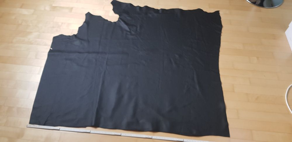 NAT Leathers Nappaleder Schwarz – Vollnarben, Weiches Rindsleder, 1,0–1,2 Mm Dick, Ca. 21–24 Sq Ft, Made In Italy