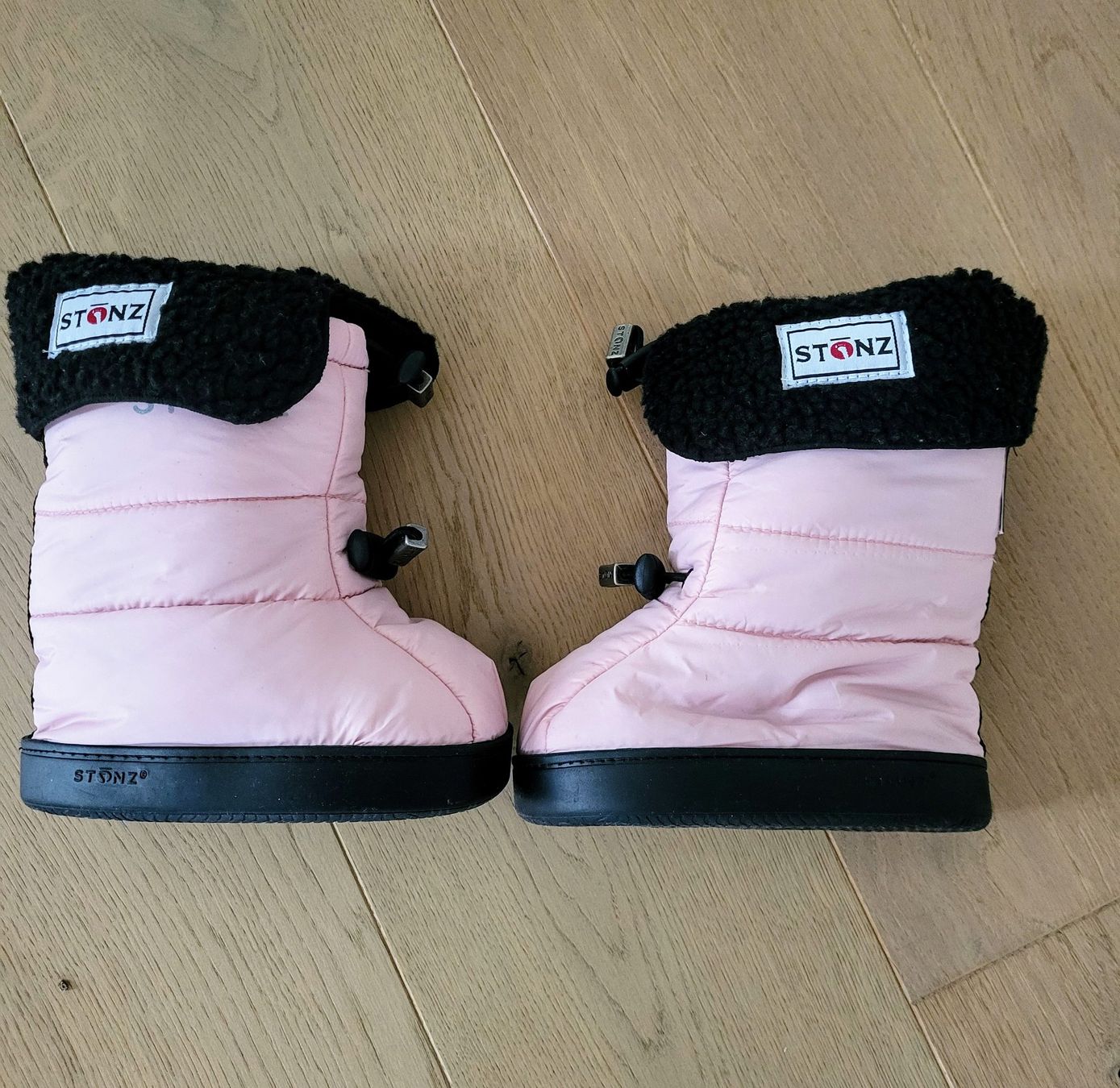 Scarpe per ragazzi: Stonz Booties XL – Nuovo (secondo la descrizione) da Rotkreuz venduto da bienold