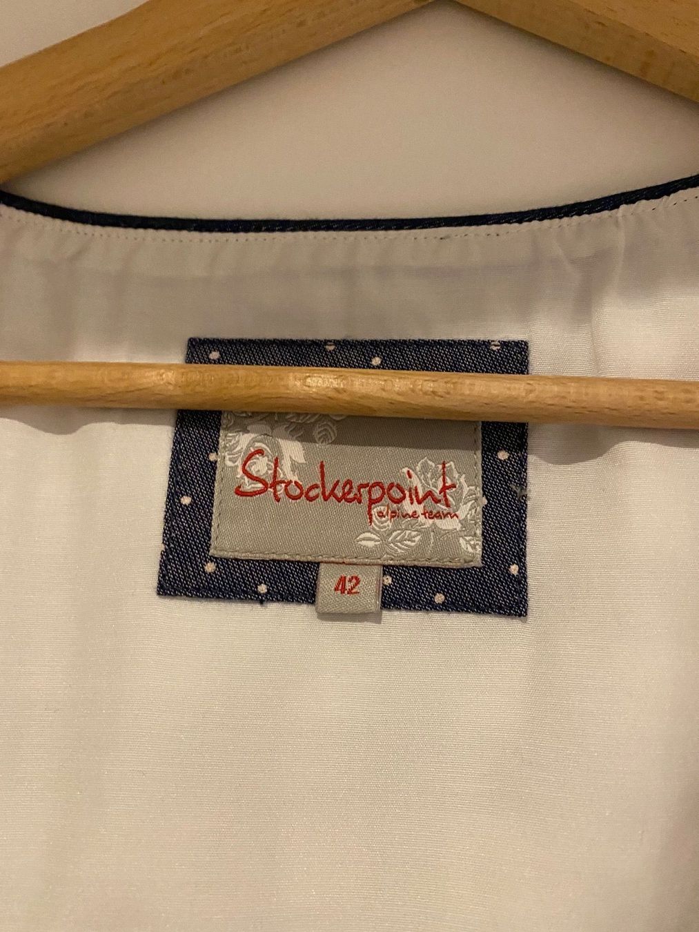 Kostüme: Dirndl vom Stockerpoint – Gebraucht aus Dottikon von 0Micia0 2