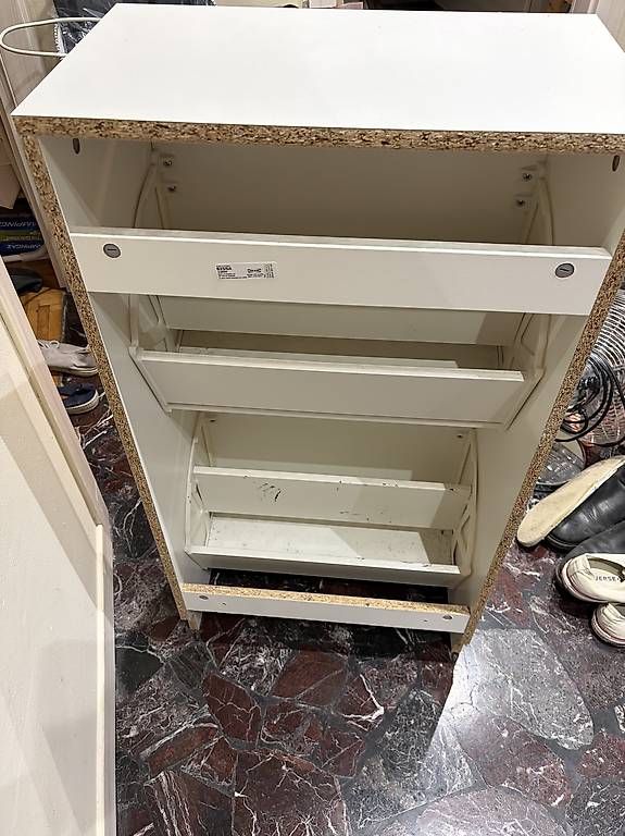 Armadi: Shoe Cabinet  – Usato da Lugano venduto da dia_5857 2