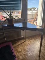 USM Tisch