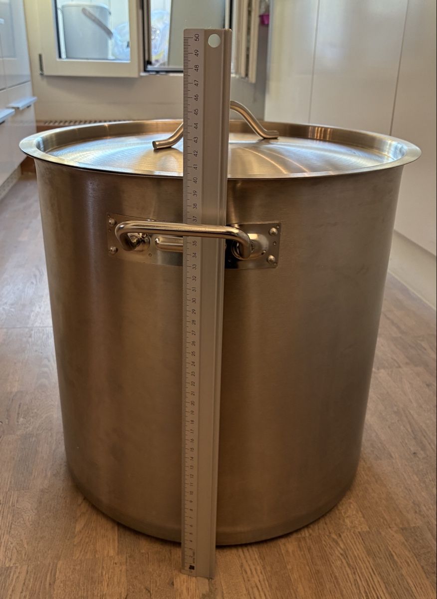 Töpfe: Kochtopf 50lt neuwertig mit Deckel – Gebraucht aus Muttenz von TamiyaFanboy79