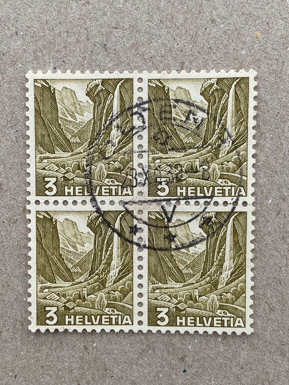 Tutti i francobolli: 201y, Viererblock, Olten – Usato da Aarau venduto da hilde47