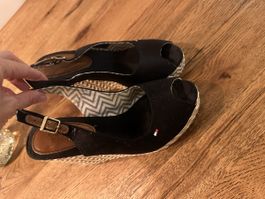 Tommy Hilfiger Sandalen, schwarz, Gr. 37, Top Zustand!