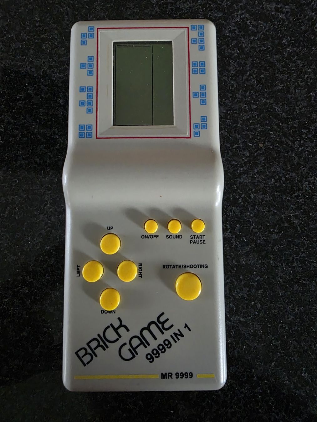 Consoles: Brick Game 9999 in 1 – D'occasion à Chavornay par Crash37