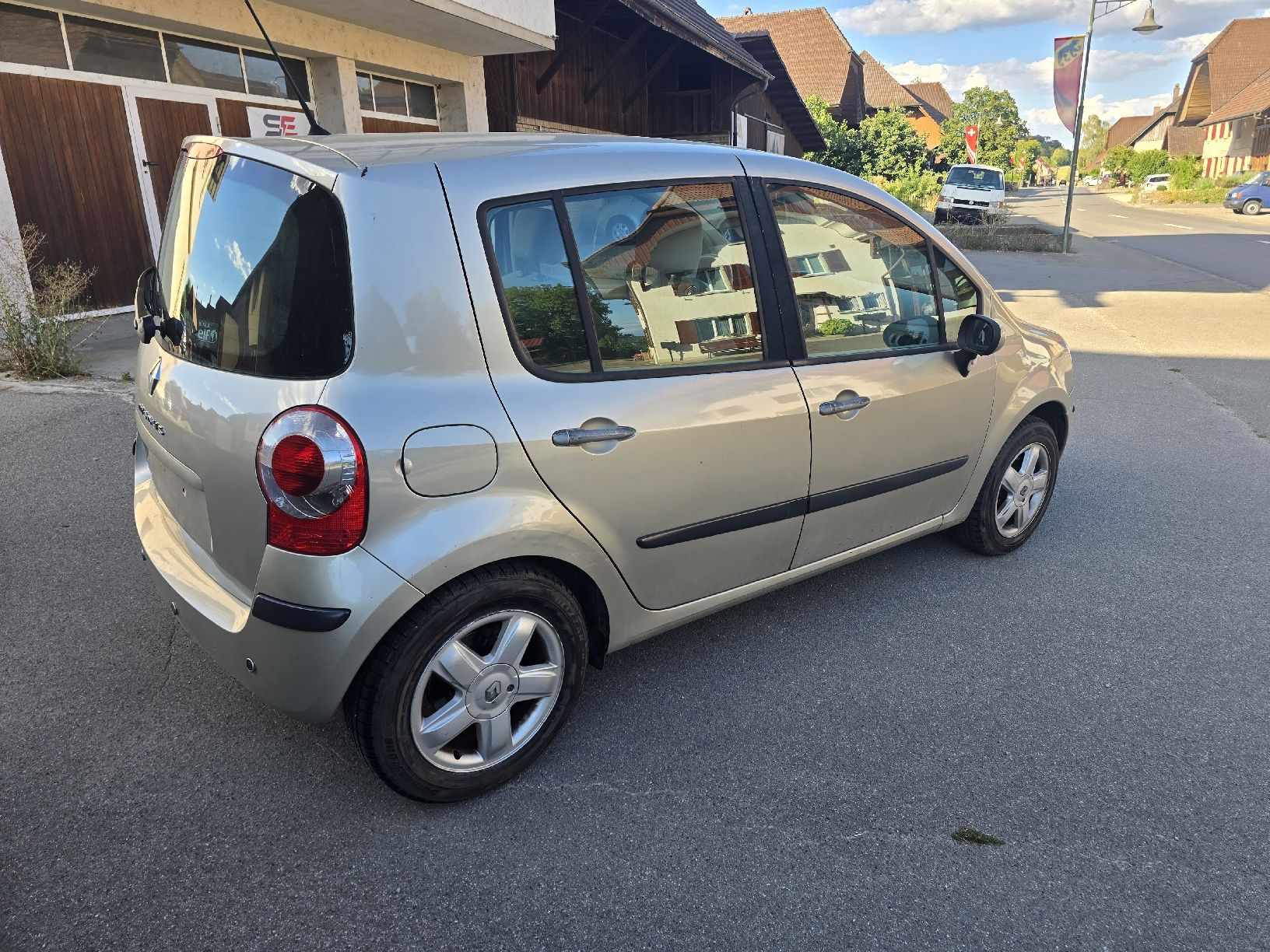 Renault Automobili: Renault Modus 1.4 16V  mit mfk 27.7 26 – Usato da Aarberg venduto da 2002stefan 3