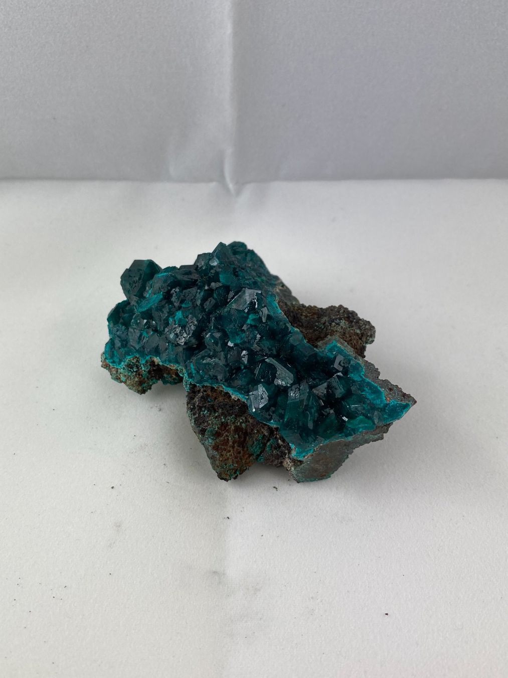 Minerali & Pietre curative: Dioptas 9cm 5.8cm 4cm 189g – Usato da Schinznach Bad venduto da Prosperos 1