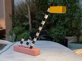 Memphis Tischlampe OCEANIC von Michele de Lucchi