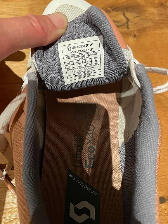 Scott Scarpe da donna: Scott Kinabalu 2 Gr. 38 Laufschuhe / Sneaker – Usato da Flims Dorf venduto da HB450 3